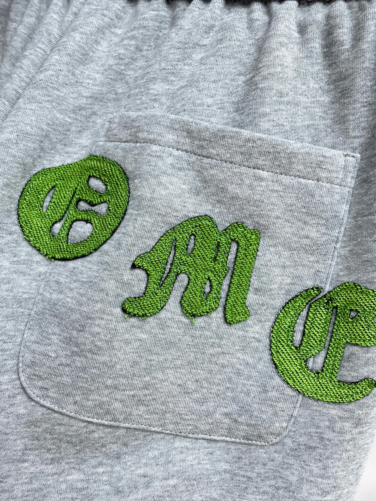 【 】 2026 ， ，Original ， ， ， 🪡 logo， ， ， ， Sizes：M-3XL